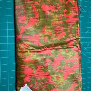 Floral Patterned Silk Fabric